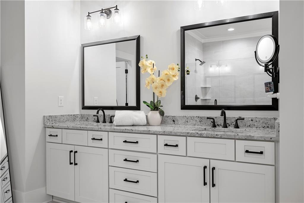 2128 Stonegate Way Monroe, GA 30656 - Photo 39 of 75