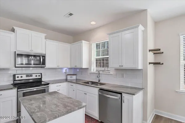 $465,000 | 215 Farmhouse Lane, Carthage, NC 28327