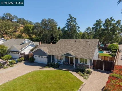 $1,998,000 | 102 Belgian Drive, Danville, CA 94526