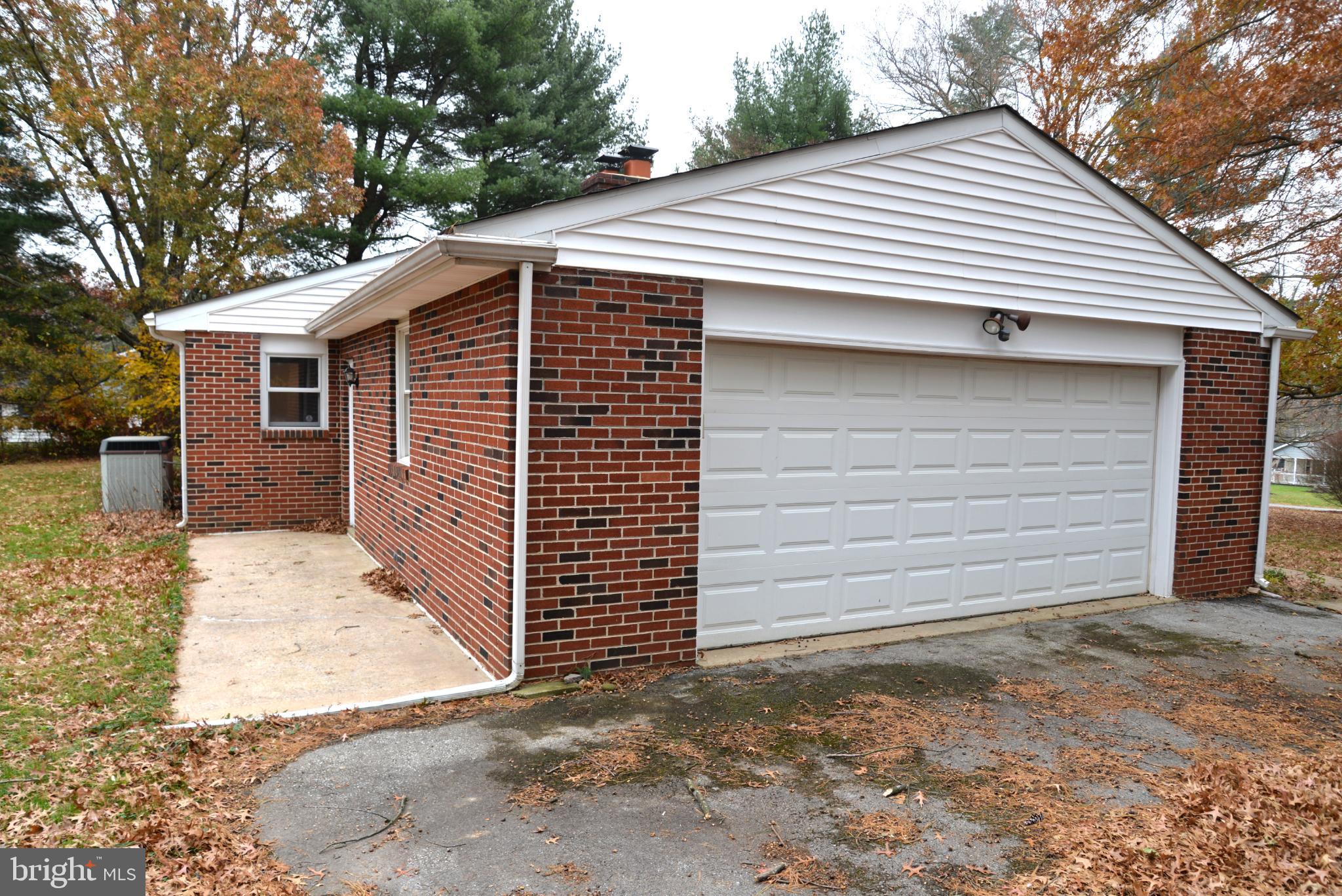 208 Faggs Manor Road Cochranville, PA 19330 - Photo 6 of 35 Charming brick home with spacious garage.