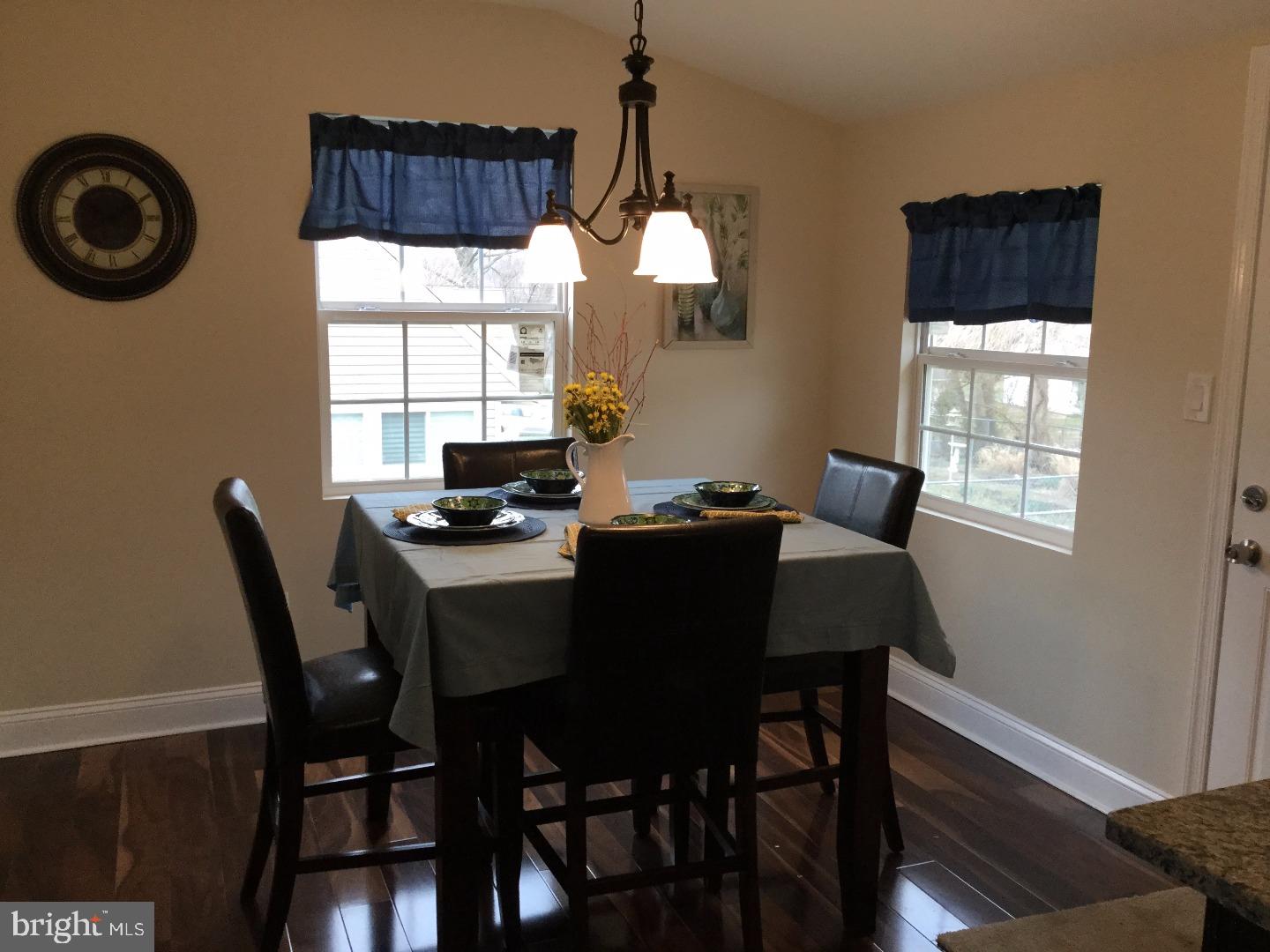 60 Tinsel Road Levittown, PA 19056 - Photo 3 of 11 Gallery Image 3