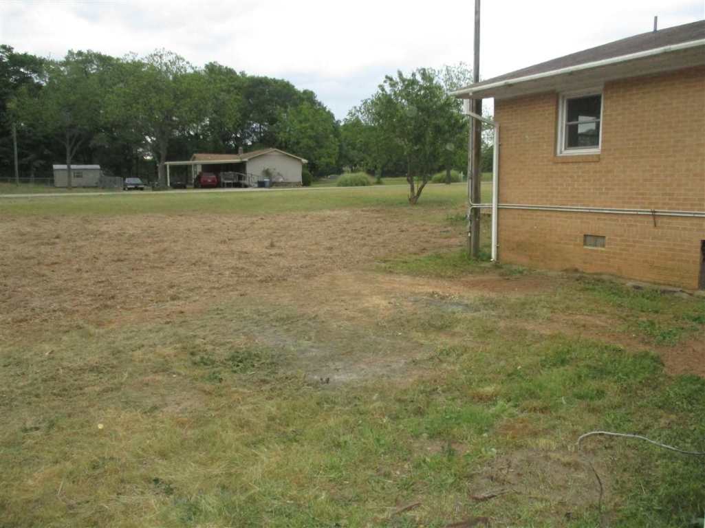 725 Clinkscales Road Anderson, SC 29624 - Photo 20 of 36
