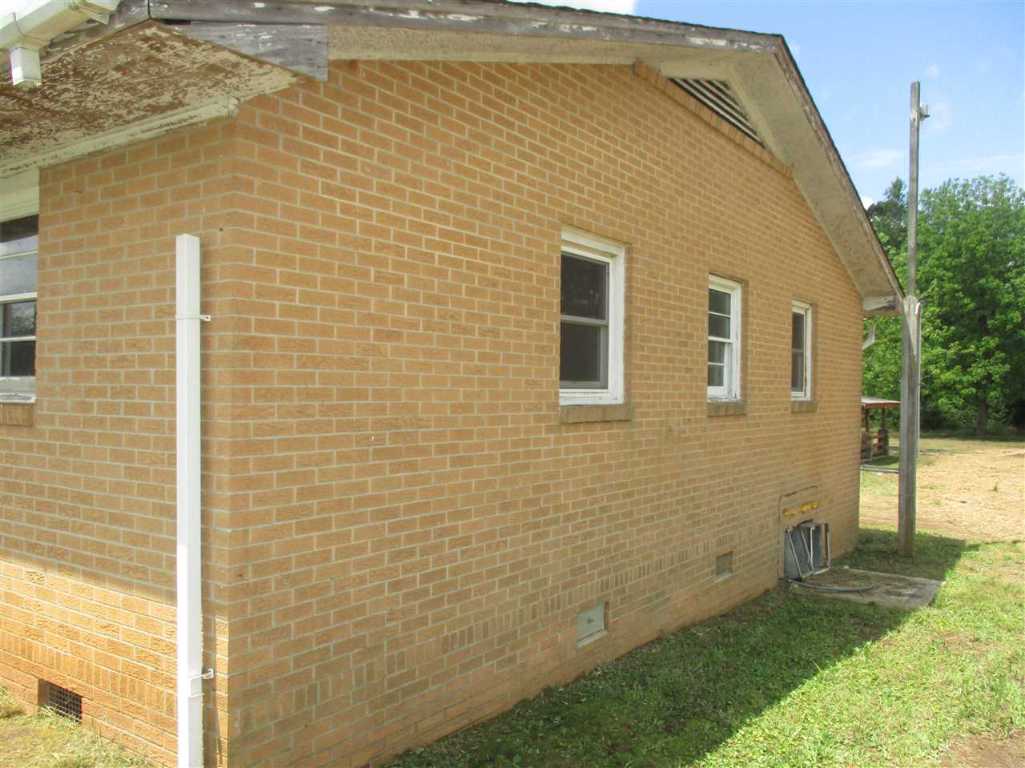 725 Clinkscales Road Anderson, SC 29624 - Photo 2 of 36