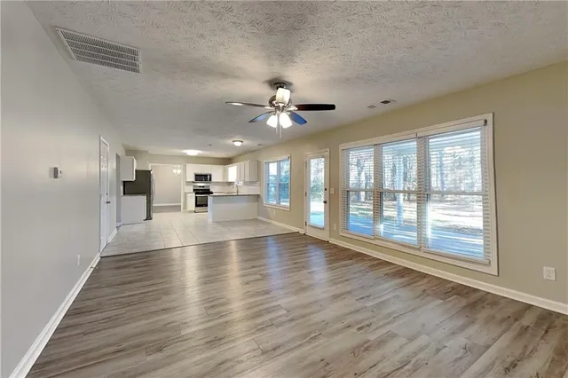 $2,295 | 81 Summerfield Crossing, Acworth, GA 30101