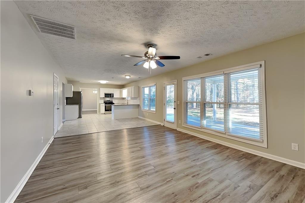 81 Summerfield Crossing Acworth, GA 30101 - Photo 2 of 20