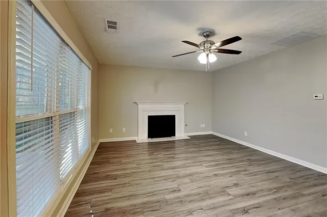 $2,295 | 81 Summerfield Crossing, Acworth, GA 30101