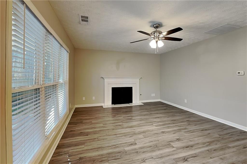 81 Summerfield Crossing Acworth, GA 30101 - Photo 3 of 20