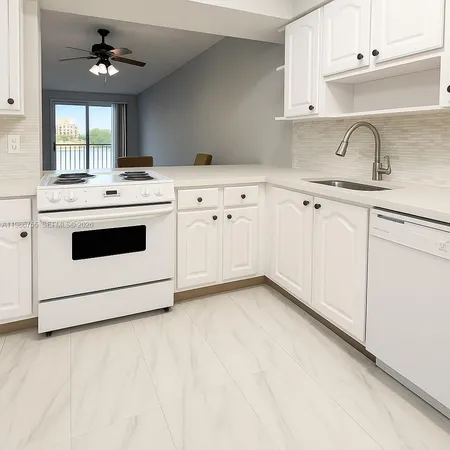 $2,250 | 2900 North Course Drive, Unit 107, Pompano Beach, FL 33069