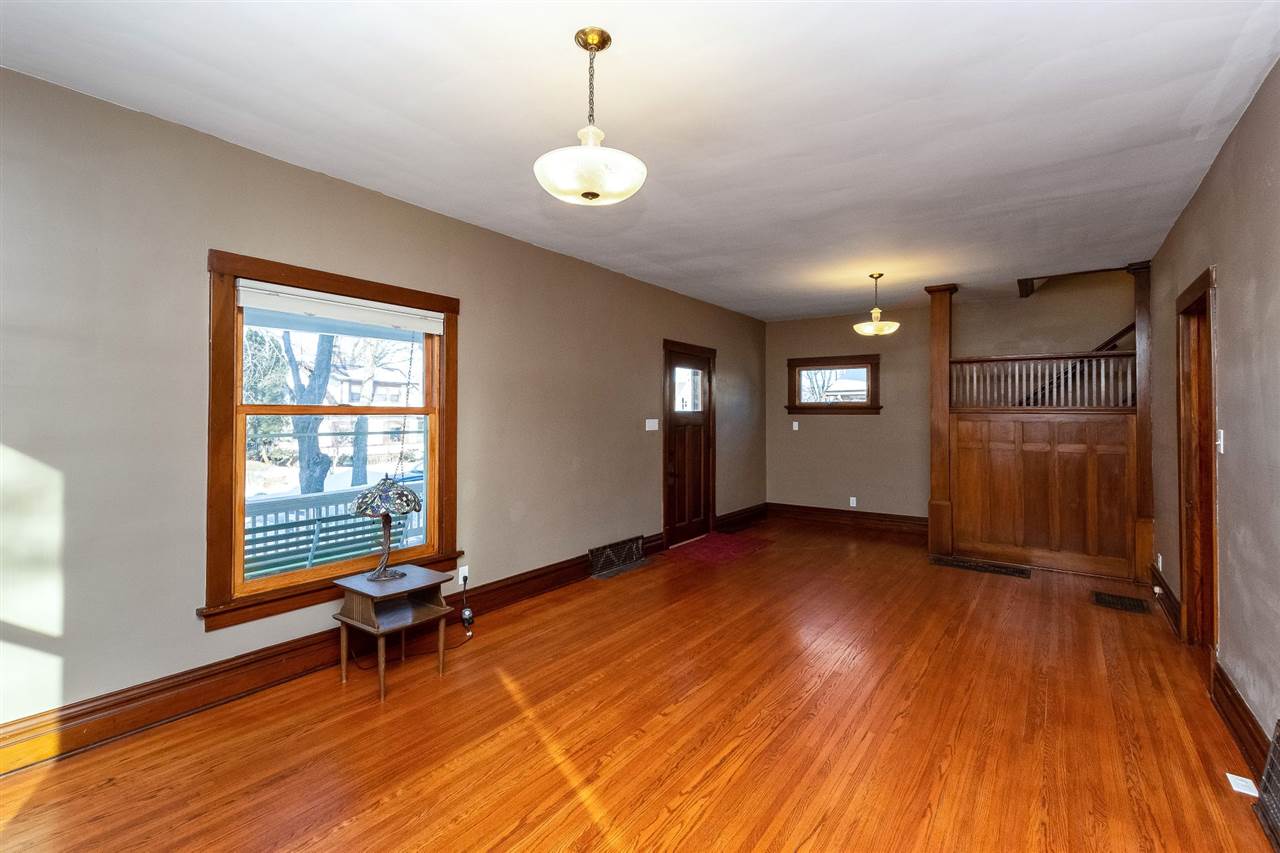 975 17th Street Marion, IA 52302 - Photo 6 of 24 Gallery Image 6