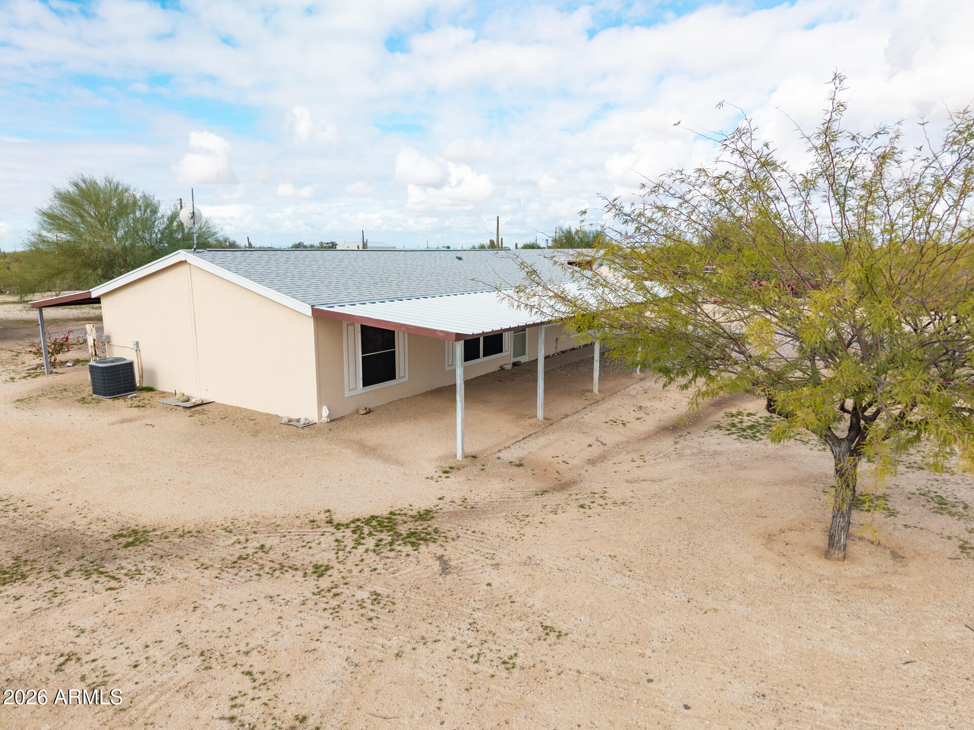 7312 North Reed Road Florence, AZ 85132 - Photo 54 of 66 7312 N Reed - UAS House Front Left