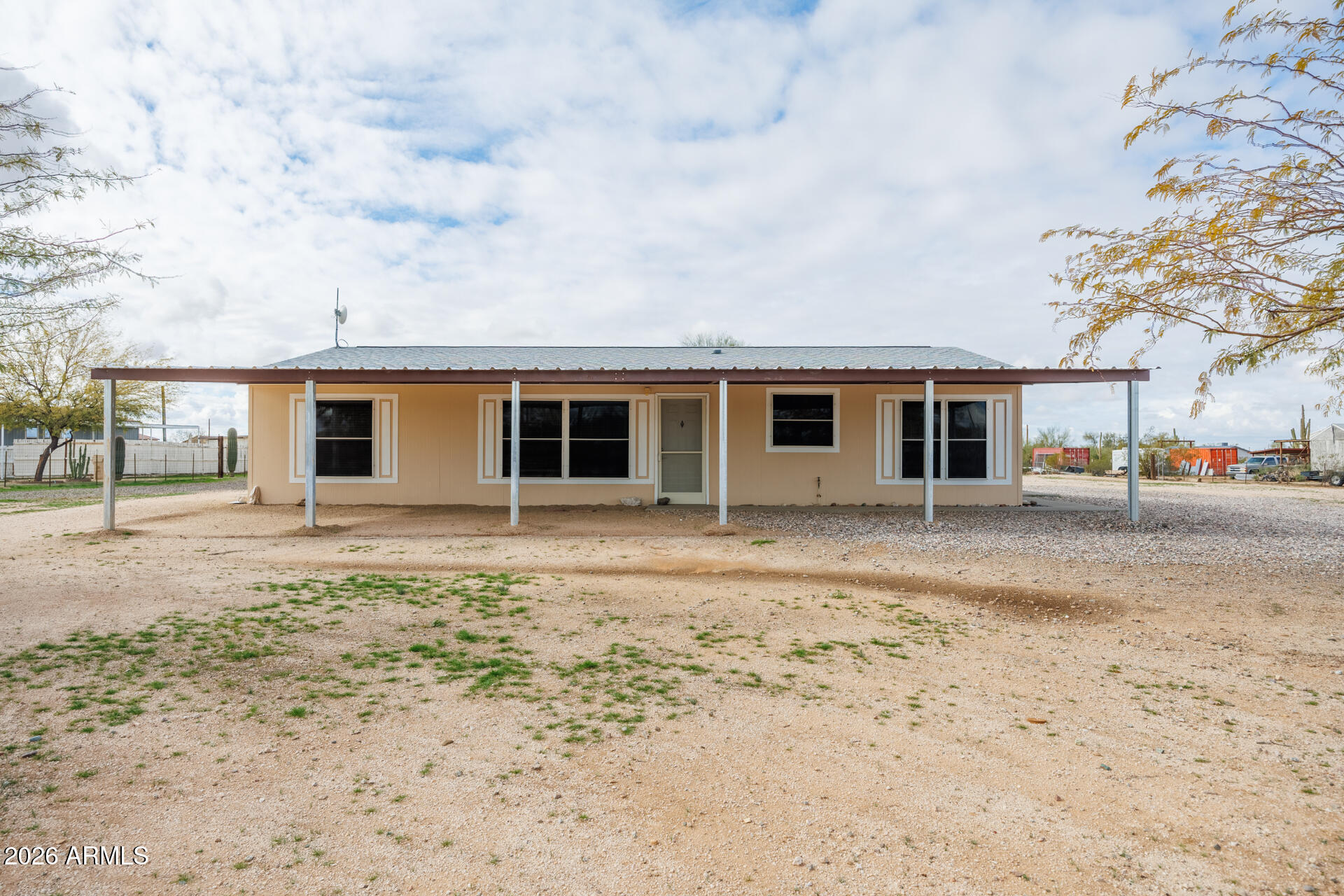 7312 North Reed Road Florence, AZ 85132 - Photo 6 of 66 front view of a house with a patio