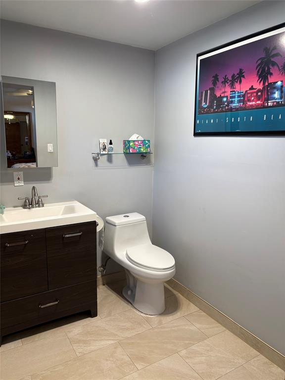 2941 Southwest 97th Avenue Miami, FL 33165 - Photo 8 of 22