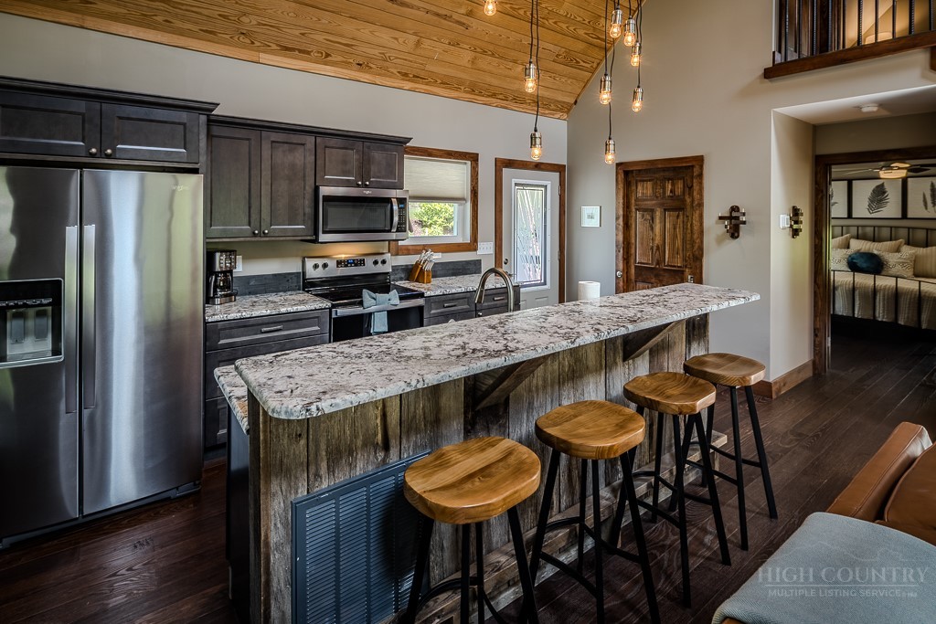 210 Grand Creek Road Vilas, NC 28692 - Photo 13 of 40