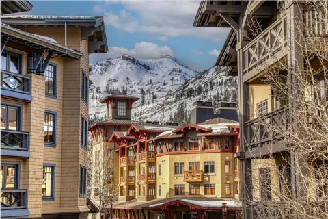 $2,795,000 | 1850 Village South Road, Unit 228, Olympic Valley, CA 96146