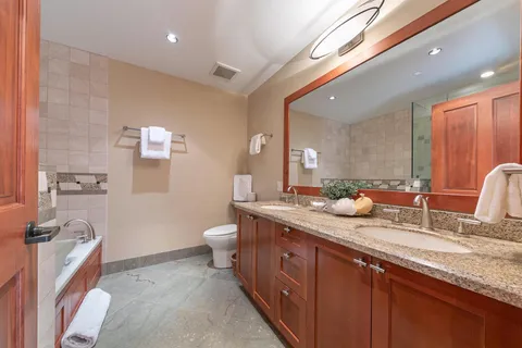 $2,795,000 | 1850 Village South Road, Unit 228, Olympic Valley, CA 96146