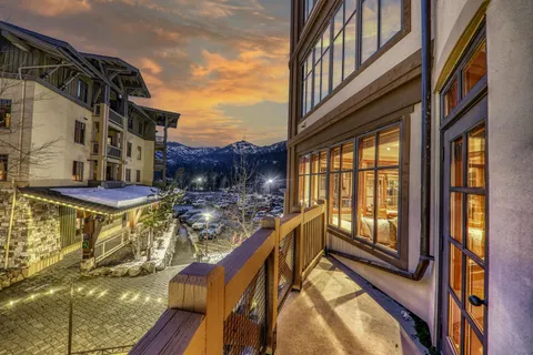 $2,795,000 | 1850 Village South Road, Unit 228, Olympic Valley, CA 96146