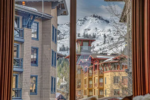 $2,795,000 | 1850 Village South Road, Unit 228, Olympic Valley, CA 96146