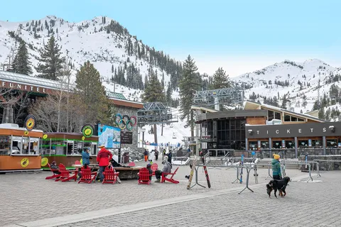 $2,795,000 | 1850 Village South Road, Unit 228, Olympic Valley, CA 96146