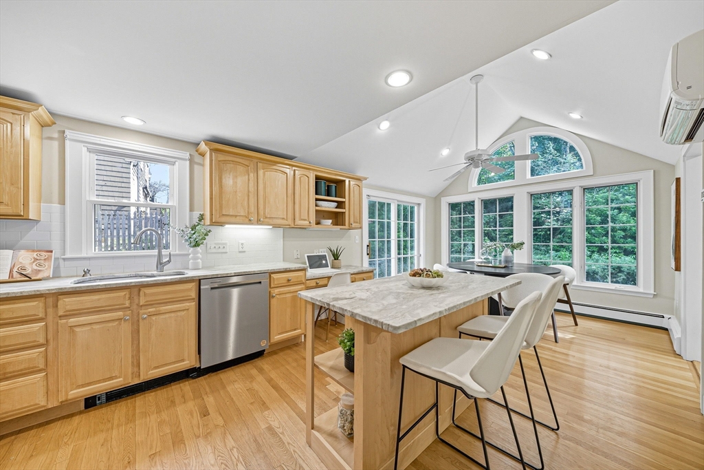 10 Preston Road Lexington, MA 02420 - Photo 8 of 35