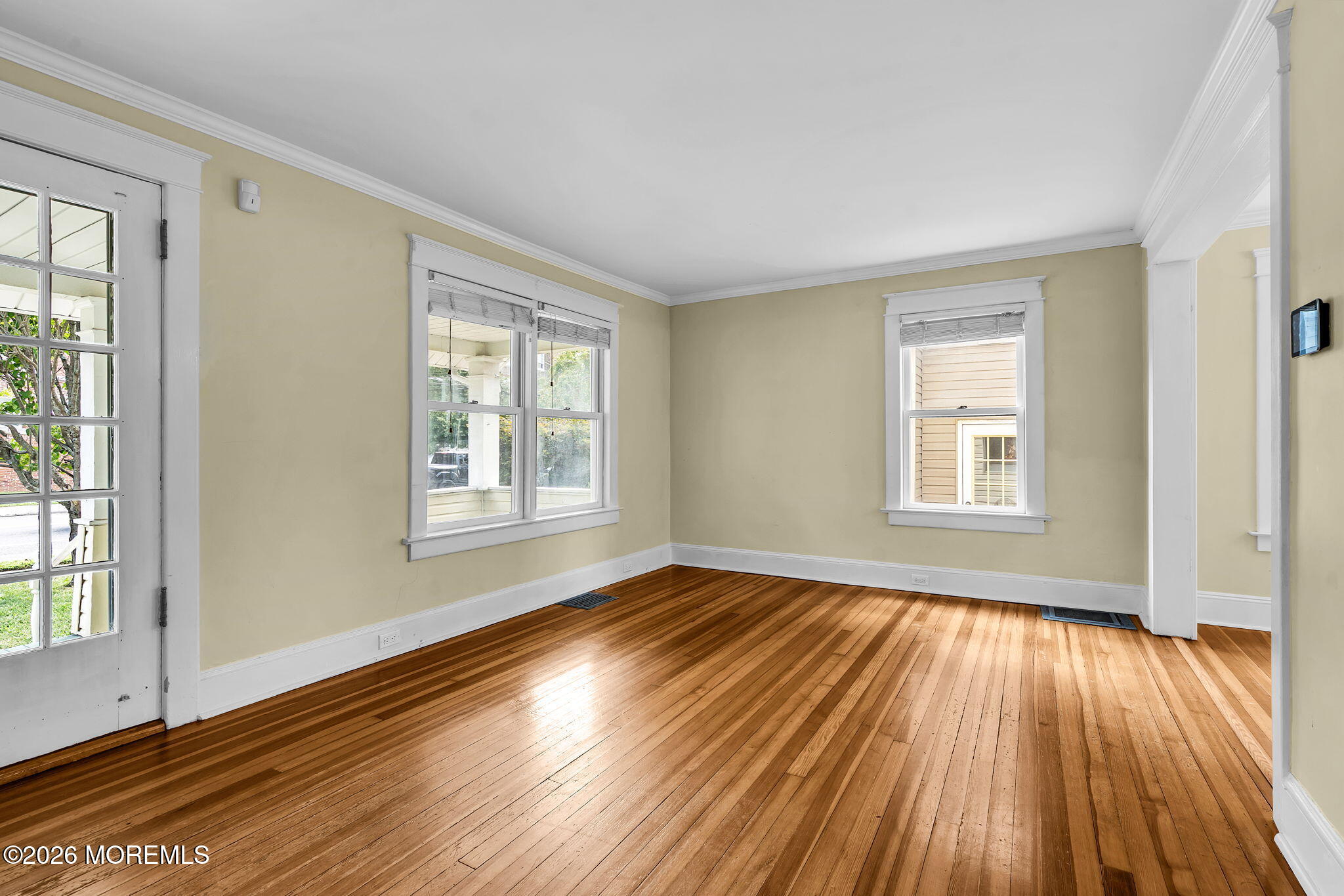 102 Harding Road Red Bank, NJ 07701 - Photo 8 of 69 living room