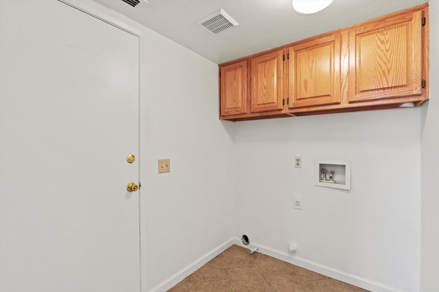 8625 Valley Rim Way Antelope, CA 95843 - Photo 22 of 42