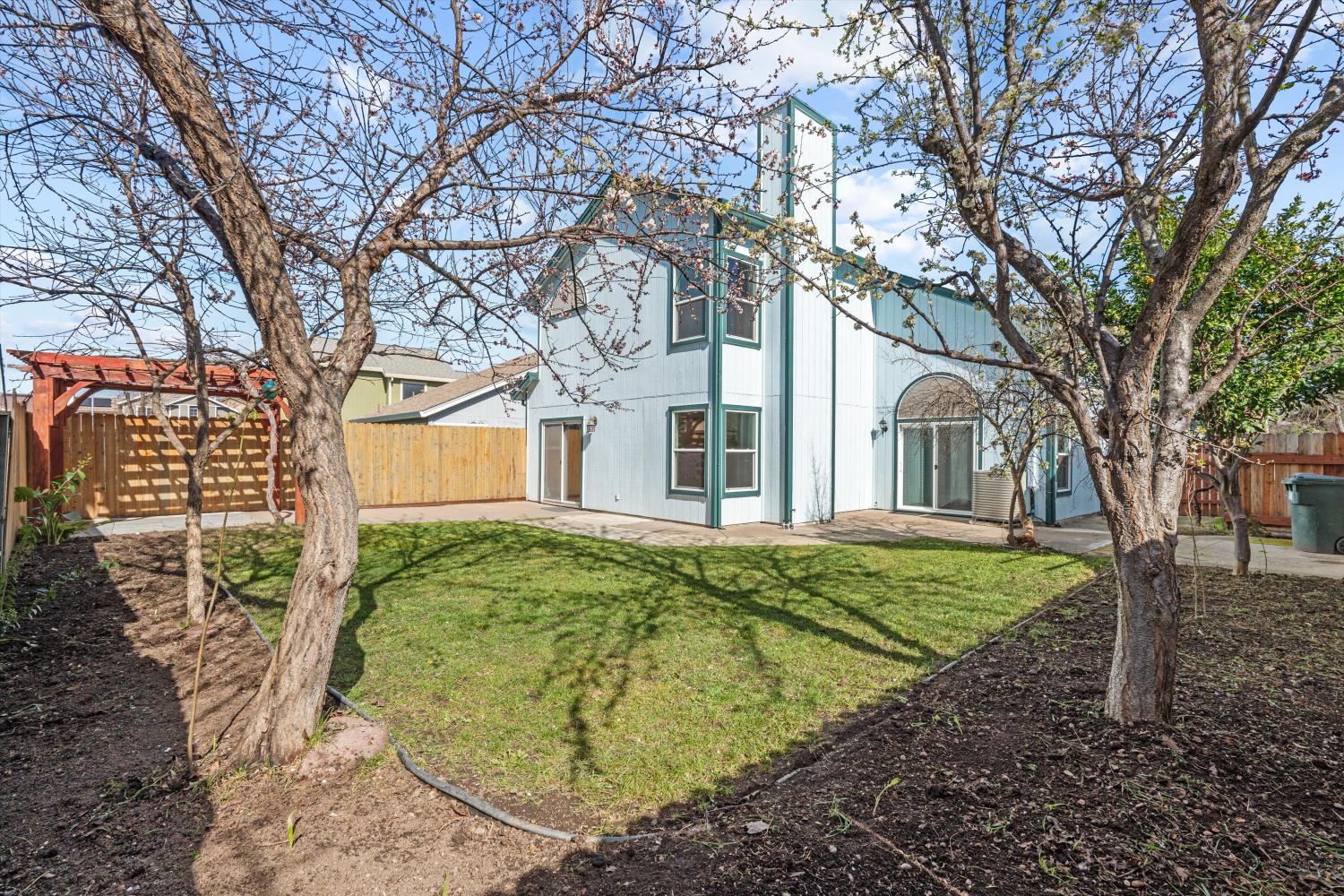 8625 Valley Rim Way Antelope, CA 95843 - Photo 24 of 42