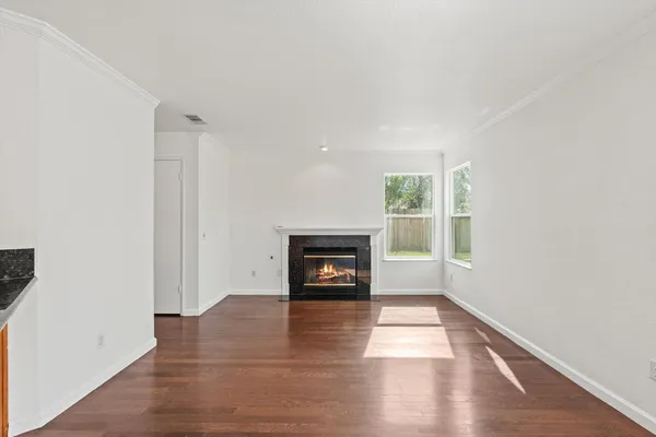 $474,900 | 8625 Valley Rim Way, Antelope, CA 95843