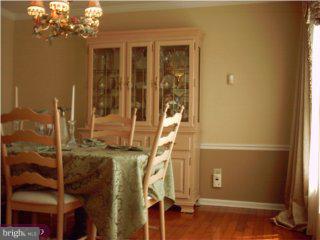 877 Slate Hill Road Yardley, PA 19067 - Photo 2 of 6 Gallery Image 2