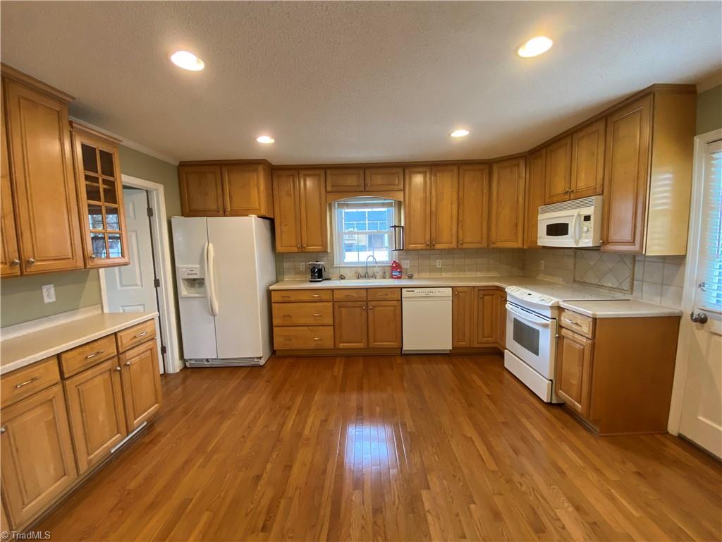 6904 Millbridge Road Clemmons, NC 27012 - Photo 12 of 26 Gallery Image 12