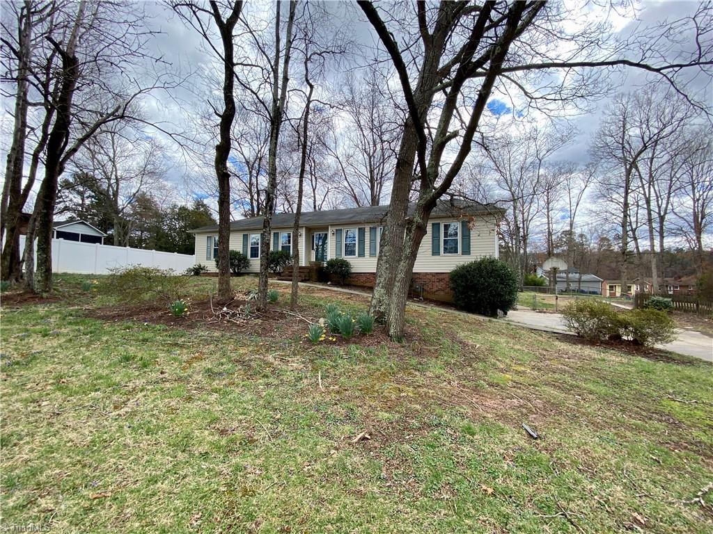 6904 Millbridge Road Clemmons, NC 27012 - Photo 3 of 26 Gallery Image 3