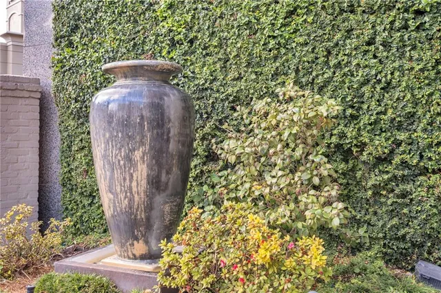 $2,195 | 833 Howard Avenue, Unit 202, New Orleans, LA 70113