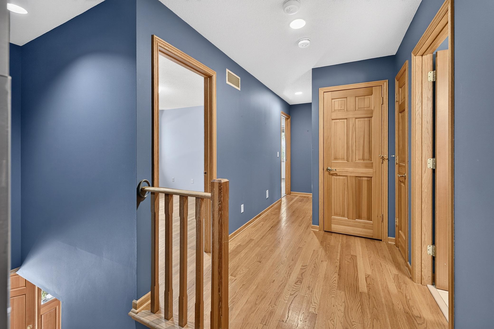 4840 Sparrow Road Minnetonka, MN 55345 - Photo 19 of 44 Gallery Image 19