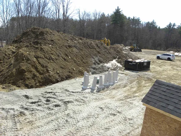 $869,900 | 9 Hillside Terrace, Unit LOT 2, Danville, NH 03819
