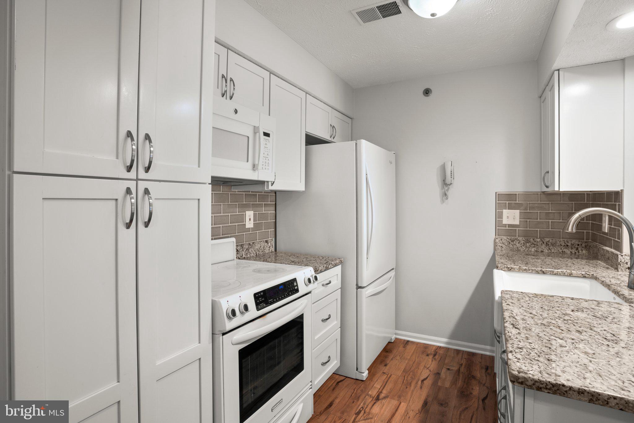 6415 Greenfield Road, Unit 1306 Elkridge, MD 21075 - Photo 17 of 40 Gallery Image 17