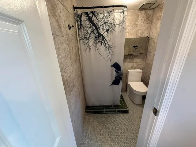 $649,800 | 21990 West 6th Street, Lake Villa, IL 60046