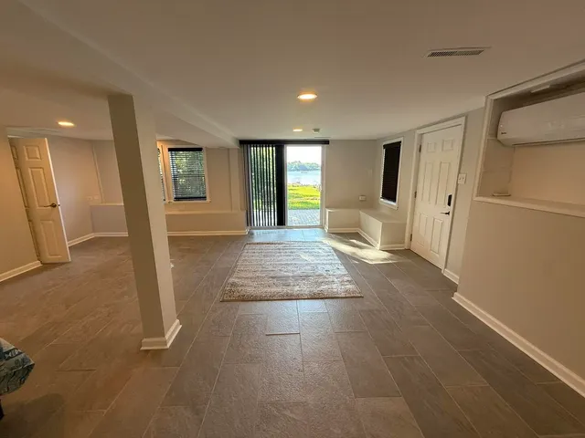 $649,800 | 21990 West 6th Street, Lake Villa, IL 60046