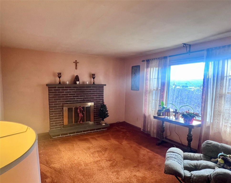 21 Ridge Street Binghamton, NY 13905 - Photo 4 of 32 Gallery Image 4