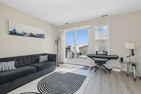 $850,000 | 1816 South Calumet Avenue, Chicago, IL 60616