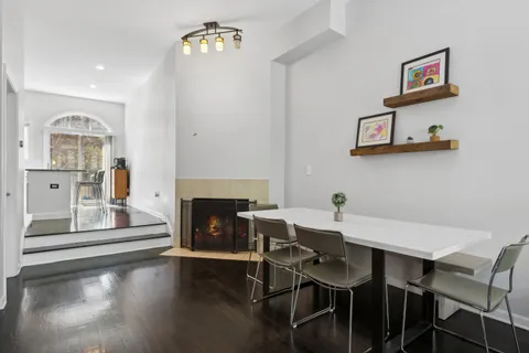 $850,000 | 1816 South Calumet Avenue, Chicago, IL 60616