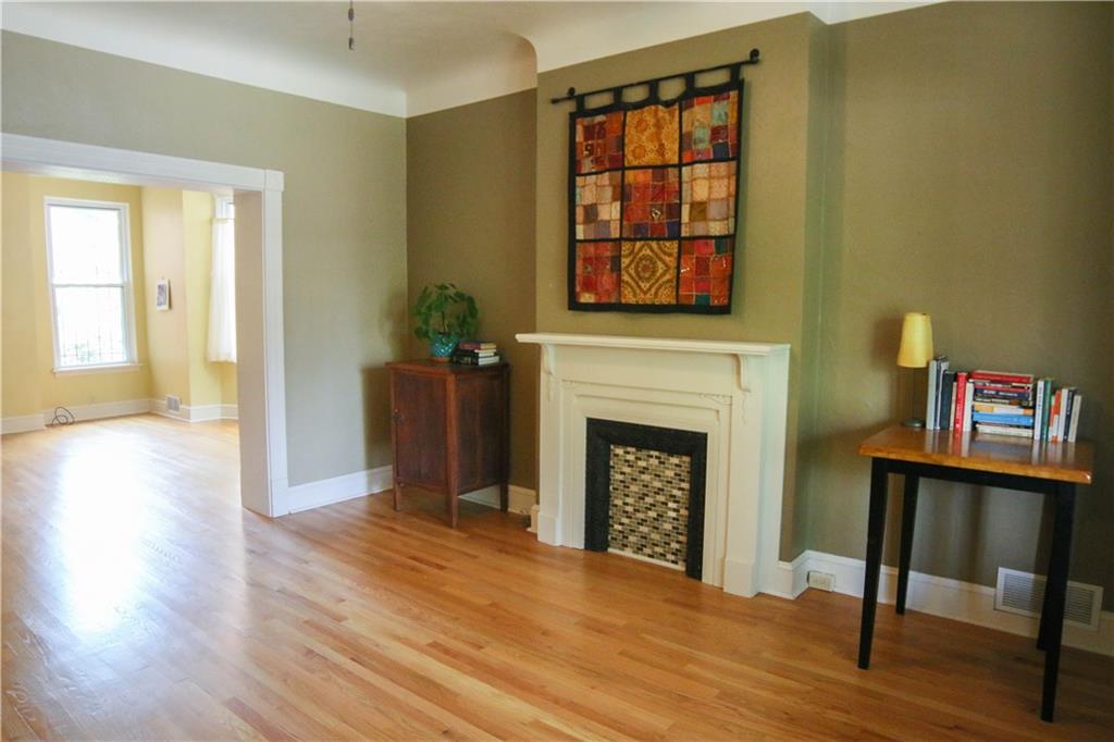 5636 Rippey Street Pittsburgh, PA 15206 - Photo 6 of 21 Gallery Image 6
