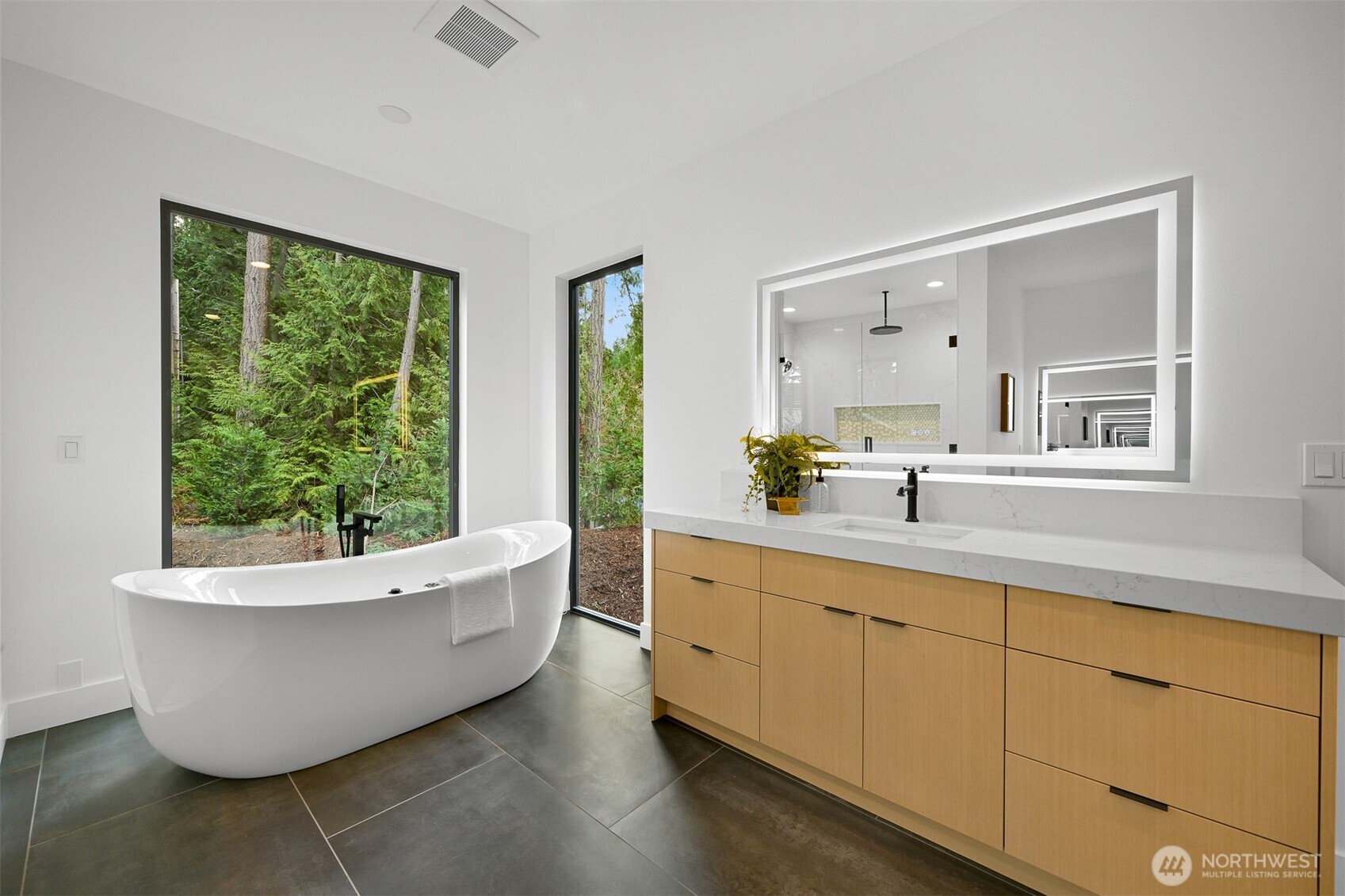 166 Soundview Road Bellingham, WA 98229 - Photo 24 of 40