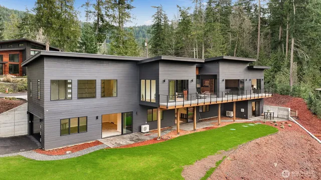$3,250,000 | 166 Soundview Road, Bellingham, WA 98229