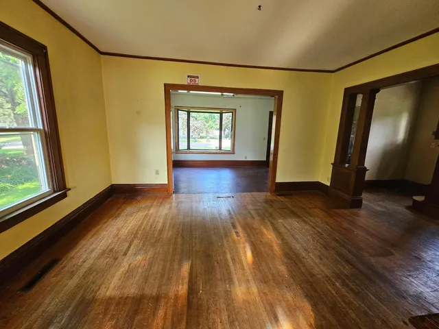 $222,000 | 730 North 1st Street, Waterville, MN 56096