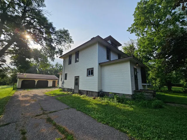 $222,000 | 730 North 1st Street, Waterville, MN 56096