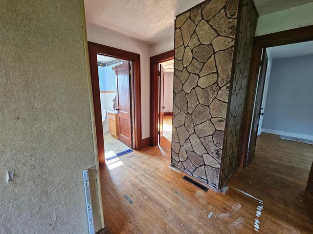 $222,000 | 730 North 1st Street, Waterville, MN 56096