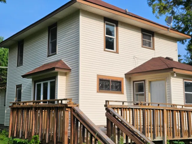 $222,000 | 730 North 1st Street, Waterville, MN 56096