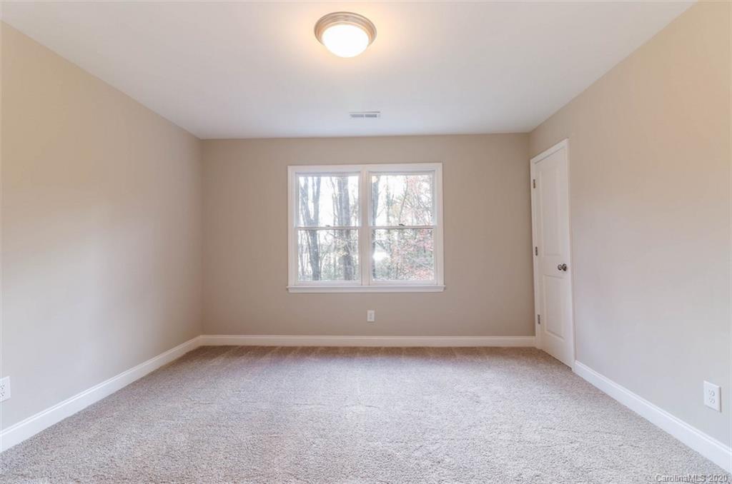 4035 Windward Drive Tega Cay, SC 29708 - Photo 25 of 44 Gallery Image 25