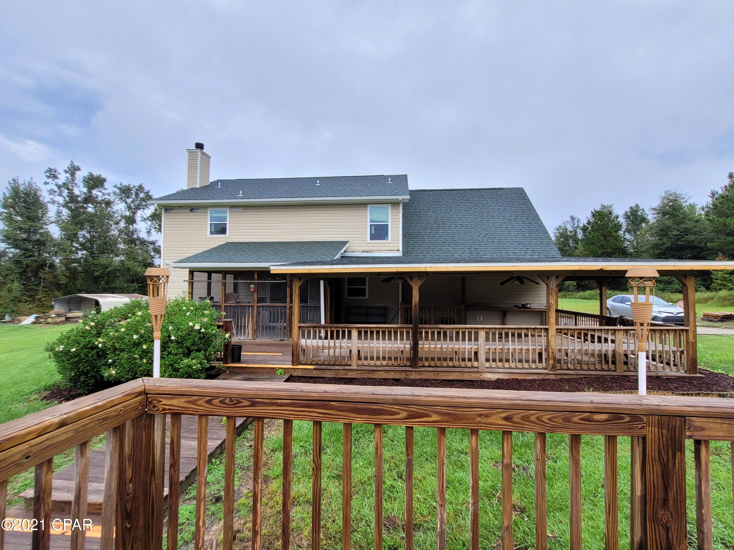7929 Shady Grove Road Grand Ridge, FL 32442 - Photo 4 of 25 Gallery Image 4