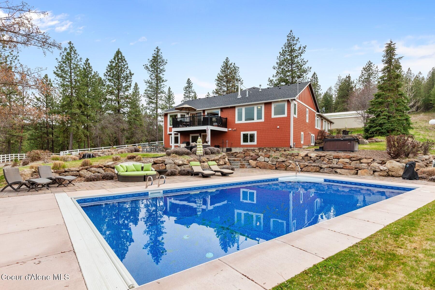 710 South Idaho Road Liberty Lake, WA 99019 - Photo 28 of 52 Heated Swimming Pool