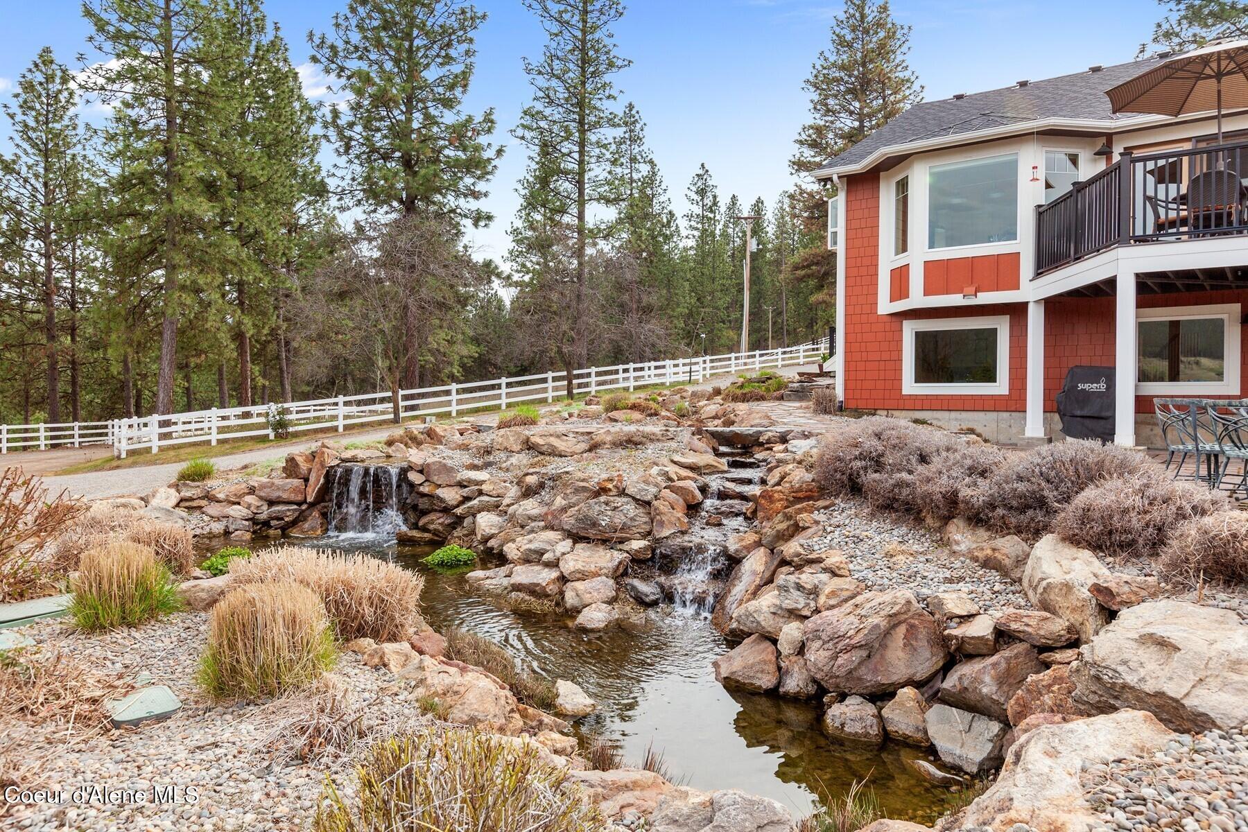 710 South Idaho Road Liberty Lake, WA 99019 - Photo 31 of 52 Extensive Hardscape